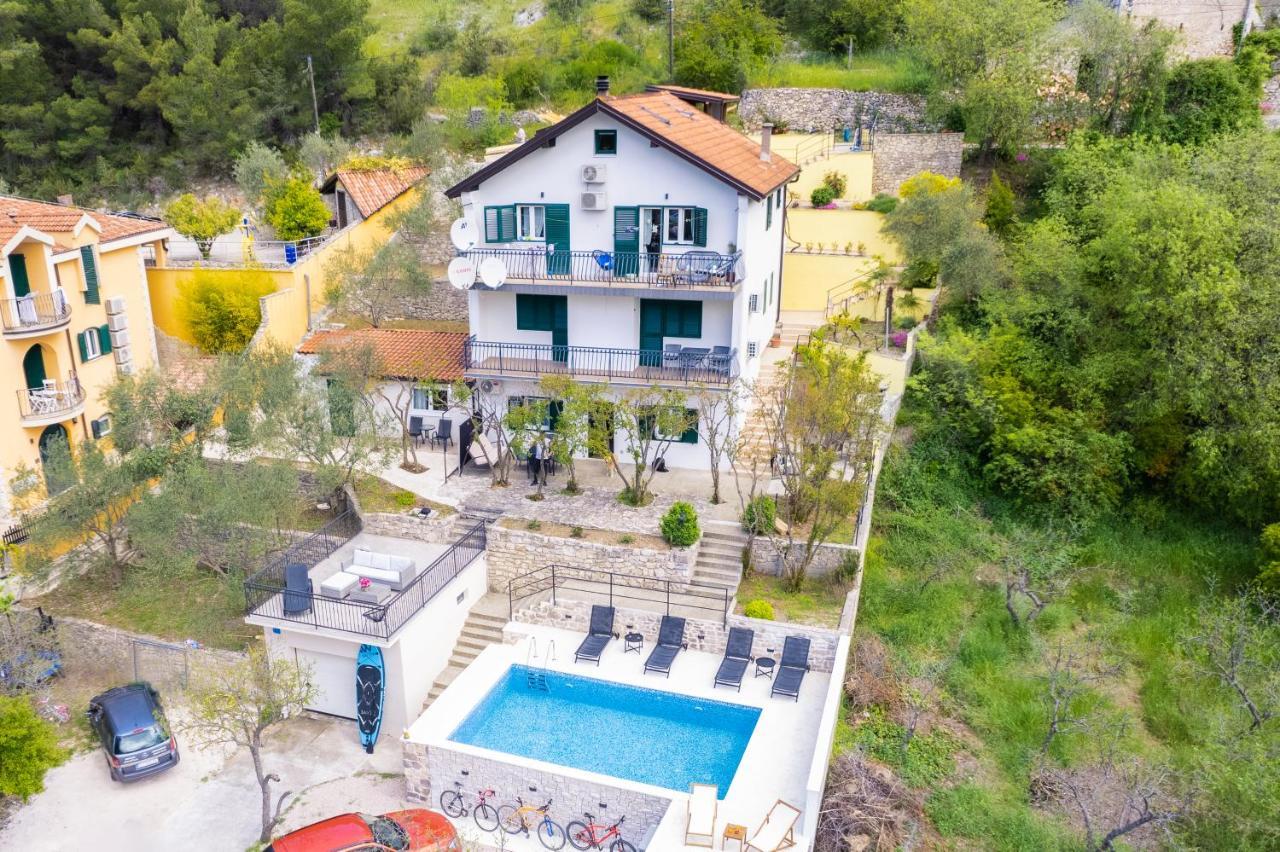 Mila And Jurija Formenti 2 Apartments In Heart Of Nautic Marina, With Heated Swimming Pool, Bikes, Sup, Kajak スクラーディン エクステリア 写真